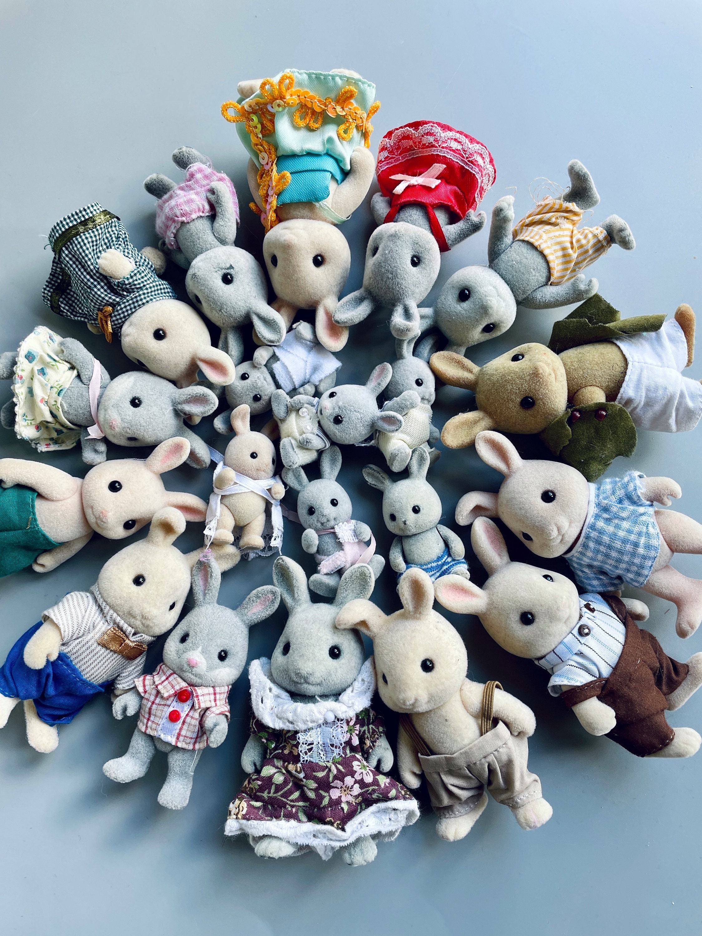 Famille Babblebrook Lapin Gris - Sylvanian Families (Europe)