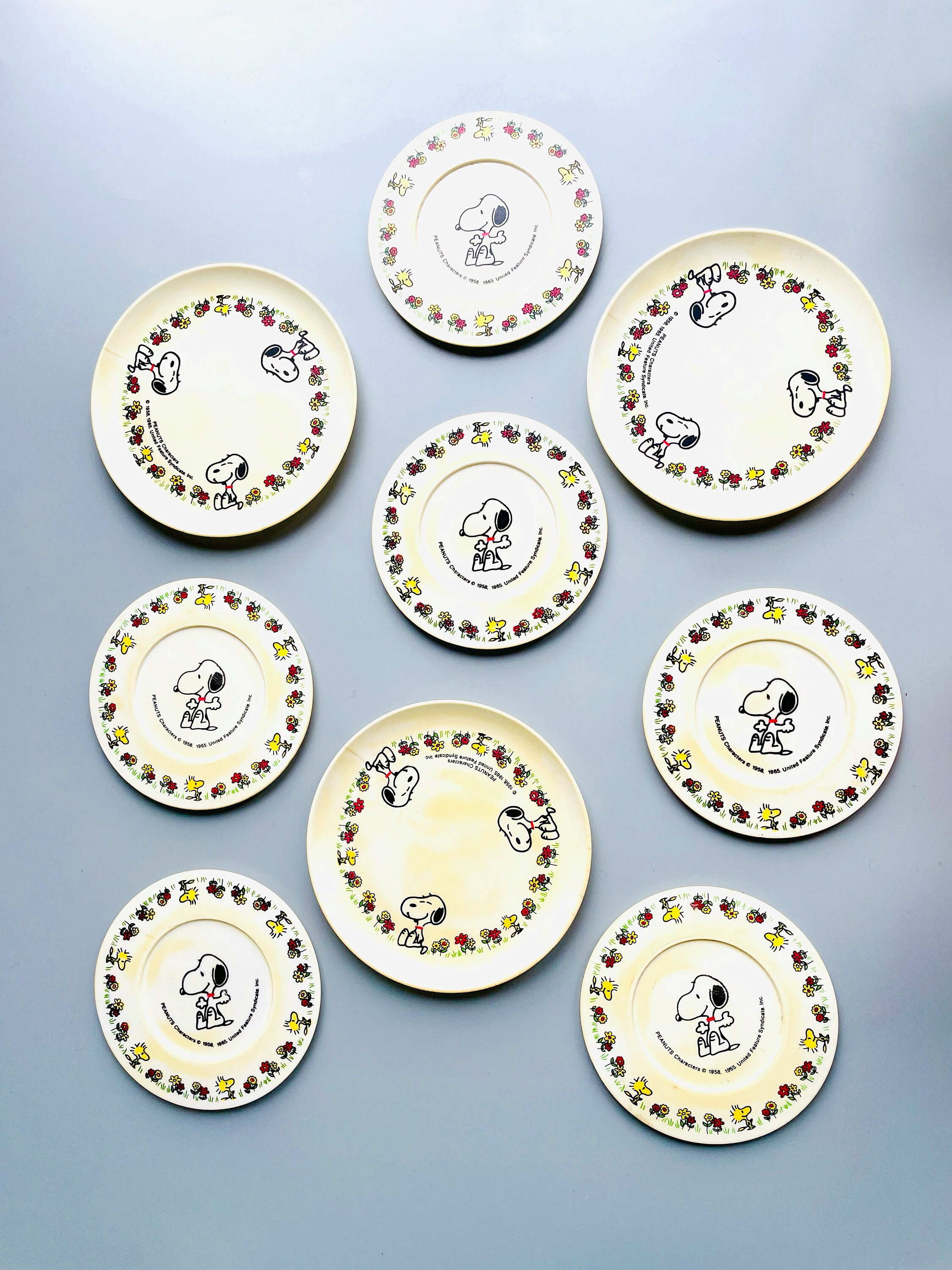 Vintage Snoopy Plastic Plates, 60's Snoopy Tea Set Mini Kids Tea