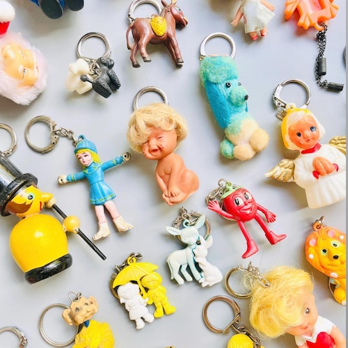 Vintage Keychains 1960's, 70's 80's Key Rings, CHOOSE YOUR OWN