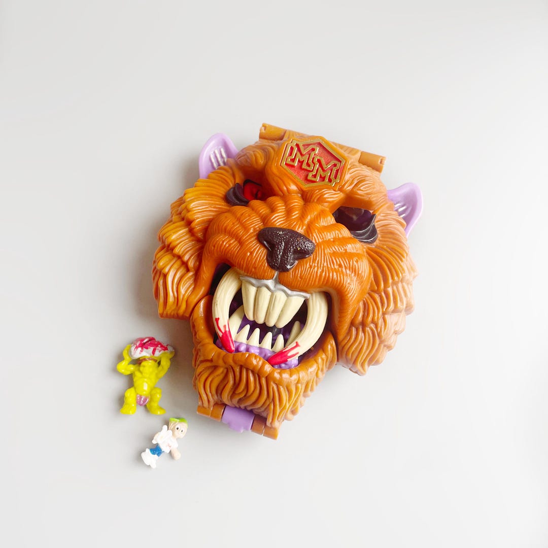 Mighty Max Grapples With Battle Cat / Hellcat Play Set, Vintage Mighty ...