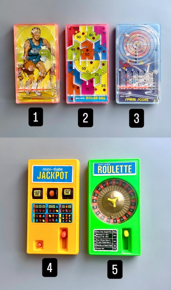 1970年代ヴィンテージ／フレージュ　イングリッシュホルンカマボコケーン美品8枚 70 年代のビンテージ ポケット ゲーム、ミニ メイト ブルー ボックス