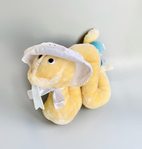 Dakin ぬいぐるみヘビ、ボンネットに入ったヴィンテージキッチュな