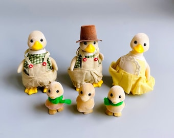 Sylvanian Families Puddleford Ducks, CHOOSE YOUR OWN, Vintage Original Sylvanian Family, Duck And Ducklings, Cute Flocked Yellow Ducks