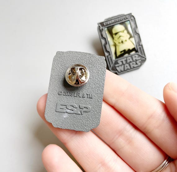 Vintage Star Wars Pin Badge, CHOOSE YOUR OWN, 2005 Storm Trooper
