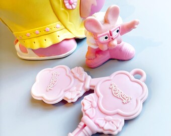 Figurine Keypers Tonka - Lapin rose et blanc