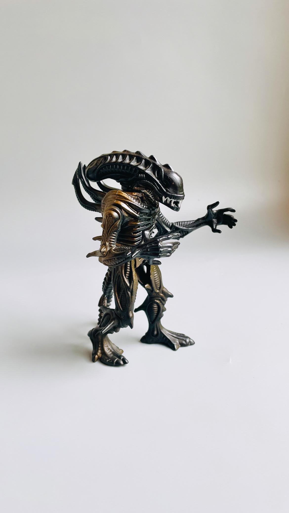 ALIEN Exploding Scorpion Kenner Action Figure, Vintage Alien