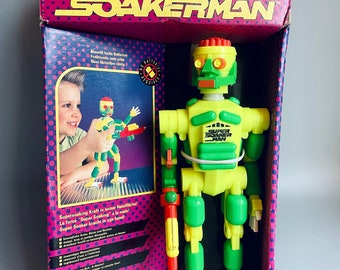 SUPER SOAKER MAN AIR PRESSURE action figure. Larami. Vintage 90s
