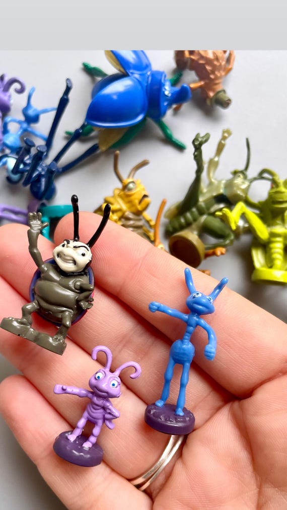 バグズライフ ミニフィギュア 自分だけのものを選んで、ピクサー