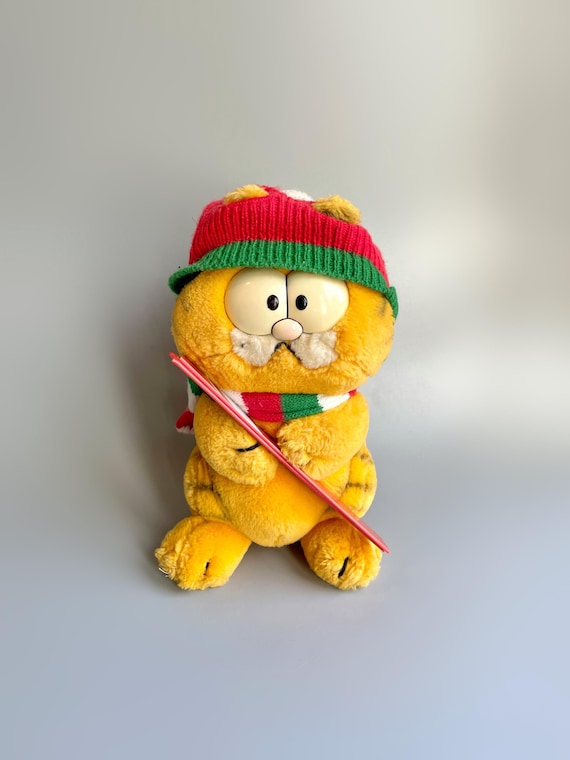 Garfield Skiing Plush, Vintage Dakin 80's Garfield Plush, Winter