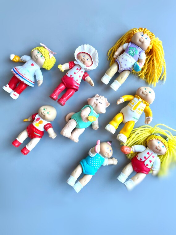 Cabbage Patch Kids Figurine, Jointed 3.4” CPK Plastic Figurine