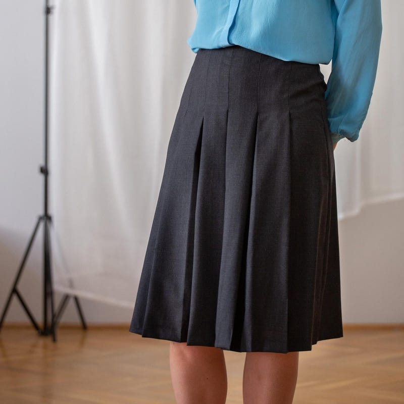 Woven Pleated Skirt