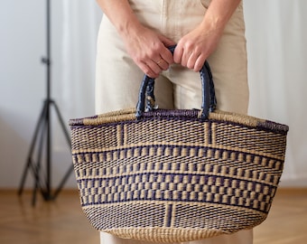 Vintage Natural Grass Basket Bag with Short Handle | Medium Size Woven Straw Tote Beach Bag in Beige & Aubergine. Large Market Bag NVS719