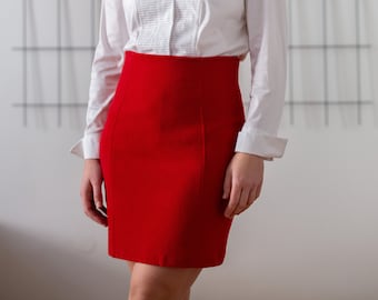 Spanish Vintage Wool Woven Mini Skirt in True Red for Women | Size L | Bright Colour Short High Waist Pencil Skirt. Made in Spain NVS1000