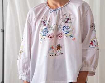 Vintage Handmade Folk Blouse in White with Colourful Embroidery | Size L | Floral Novelty Cotton Top with Drawstring Neck for Women NVS793