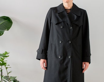 Vintage 1970s Trench Coat in Black for Women | Size M - L | Belted Buttoned Midi Spring Jacket. Double Breasted Classic Trench NVS141