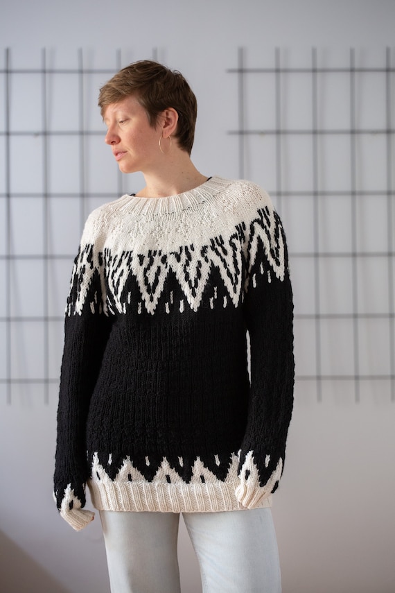Vintage Wool Knit Fair Isle Sweater in Black & Wh… - image 1