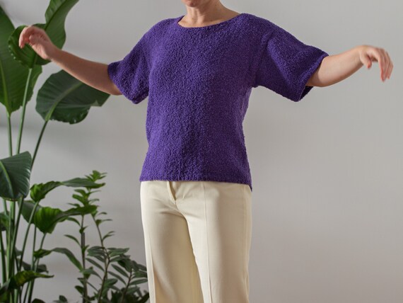 Maglione vintage in lana bouclé viola da donna / Misura libera / Manica  corta Girocollo Vestibilità rilassata Maglia lavorata a mano Top in viola  NVS167 -  Italia