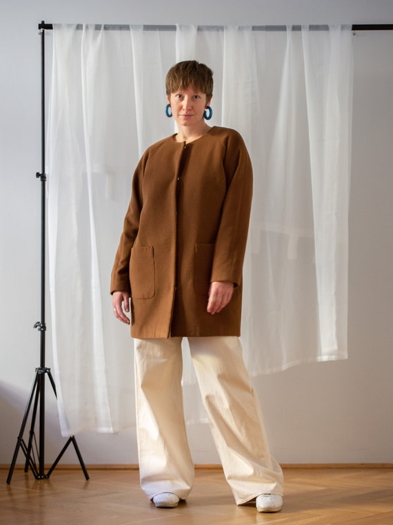 Vintage Soft Wool Coat in Light Brown for Women |… - image 10