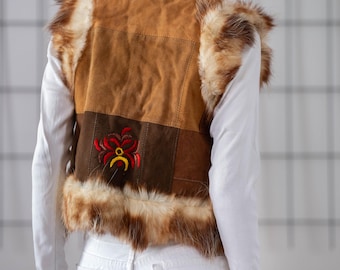 Vintage Cowhide Vest With Fur Trim & Embroidery - Size XXS
