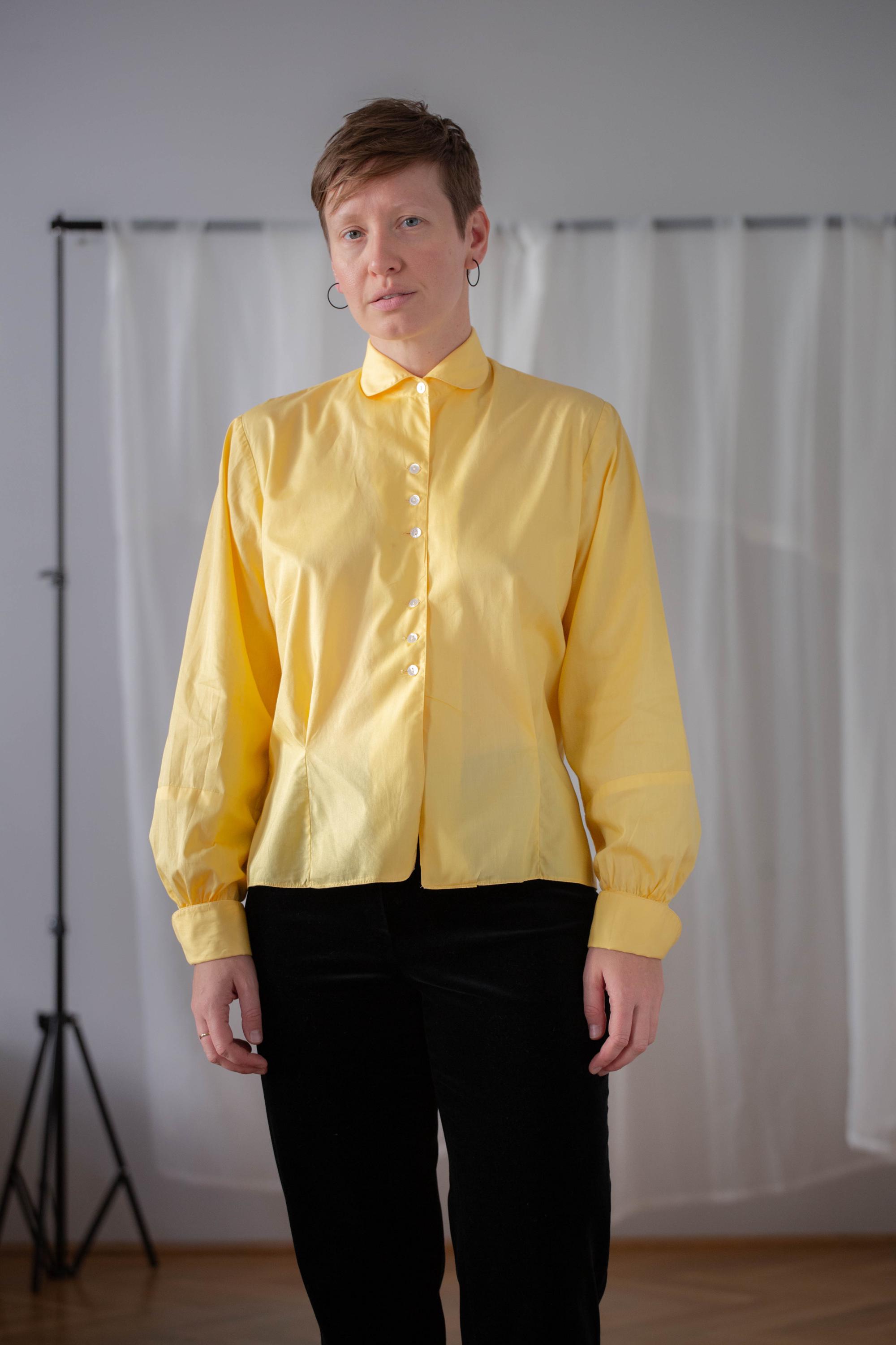 Vintage 1960s Button Up Cotton Blouse in Yellow for Women | Size M | Buttoned Collared Long Sleeve Waisted Slim Fit Shirt Top NVS1354