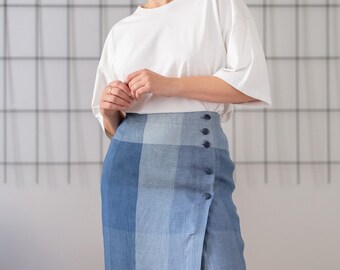 Vintage 100% Linen Wrap Skirt in Light & Denim Blue for