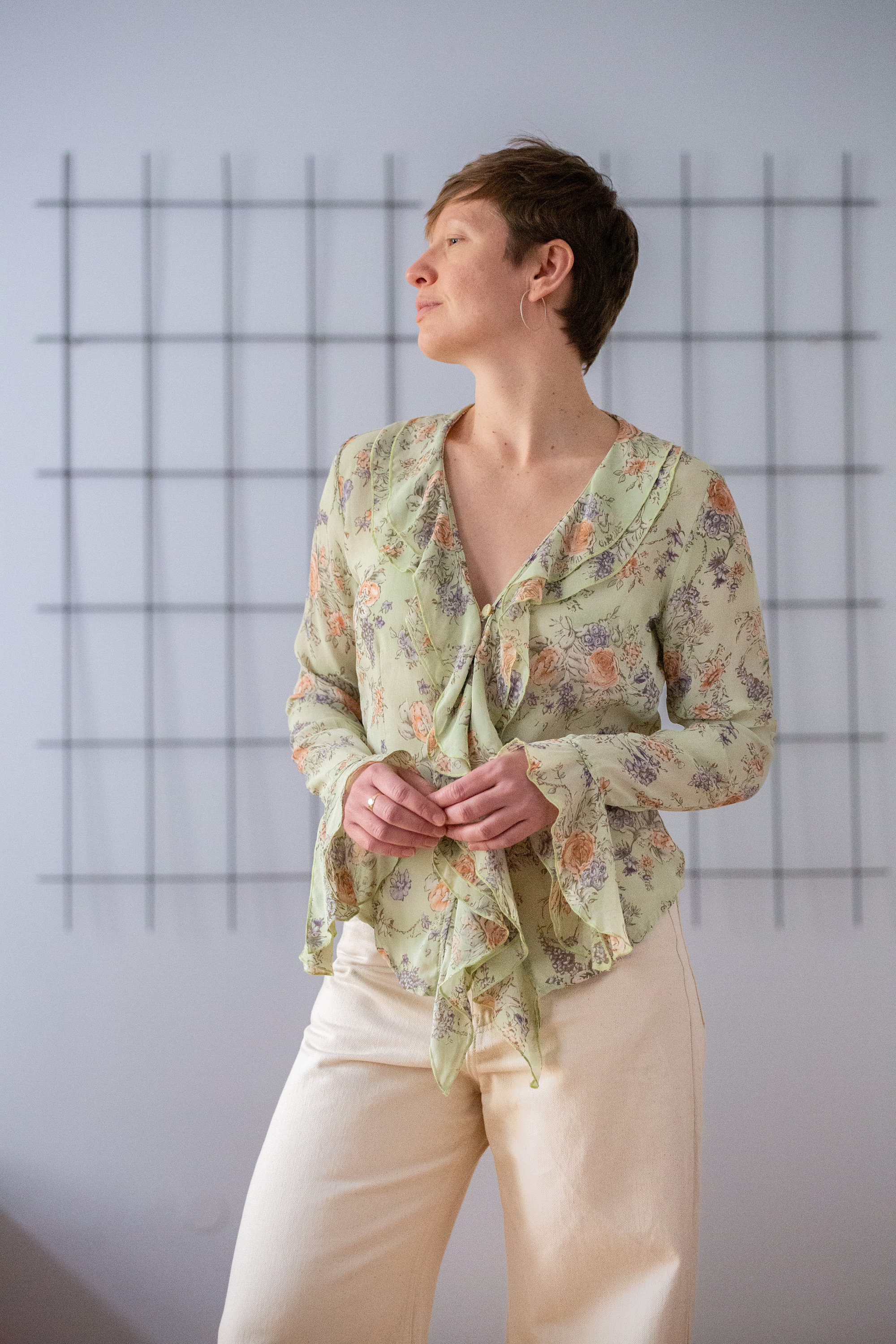 Vintage Y2K Floral Blouse: Pastel Green Sheer Ruffle Top, Size M