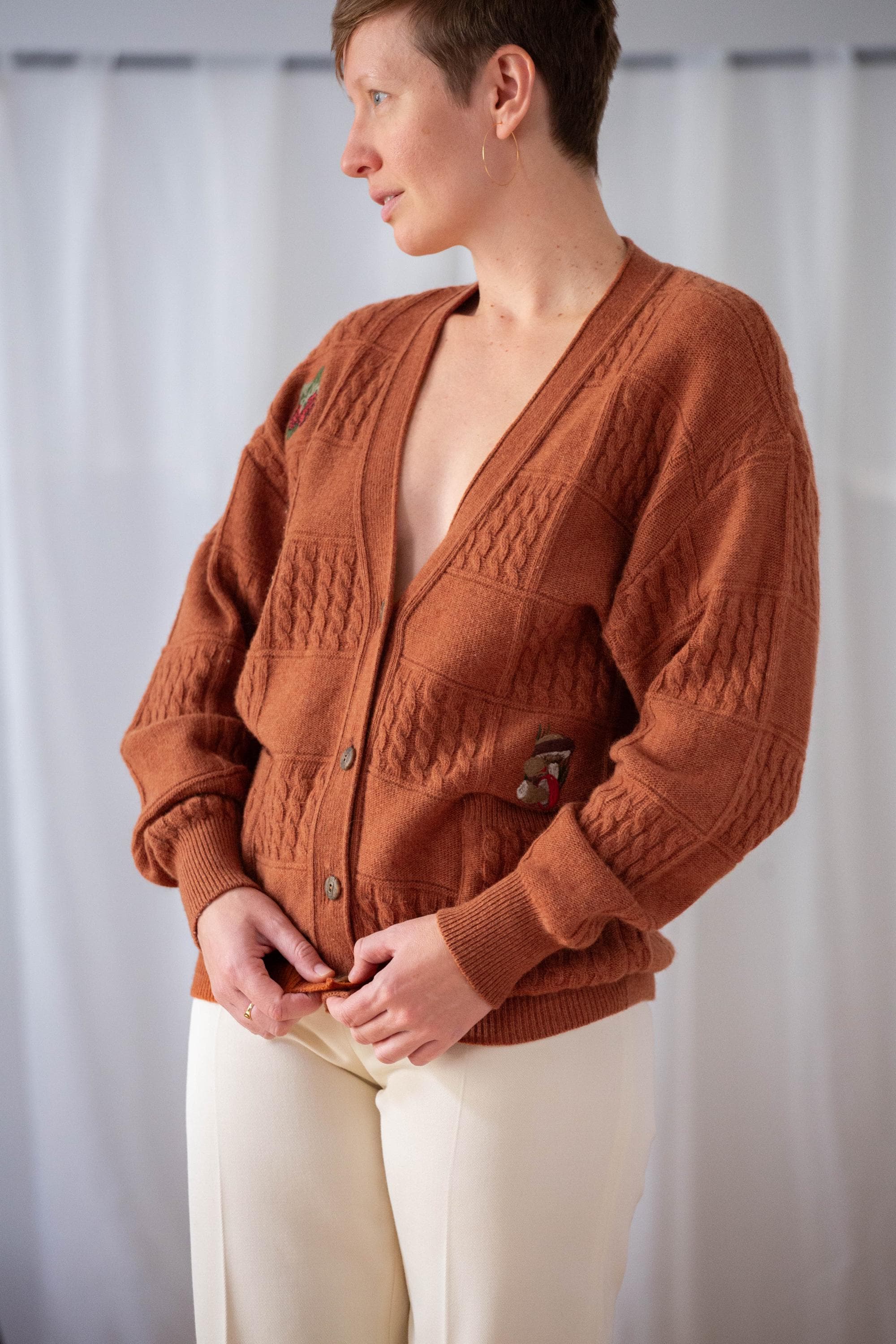 Italian Vintage Lambswool Cardigan: Terracotta Cable Knit, Novelty