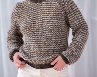Scottish Vintage Mohair Wool Knit Sweater in Brown & Beige for Women | Size L | Chunky Knit Crew Neck Knitted Jumper Knitwear NVS1356