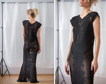Vintage Handmade Crochet Maxi Dress in Black for Women | Size XS | Sexy Floor Length Sheer Open Weave Net Floral Summer Dress NVS675