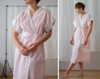 Italian Vintage Dressing Gown for Women | Free Size | 100% Cotton Short Sleeve Lightweight Bathrobe in Light Pink & White Stripe NVS412