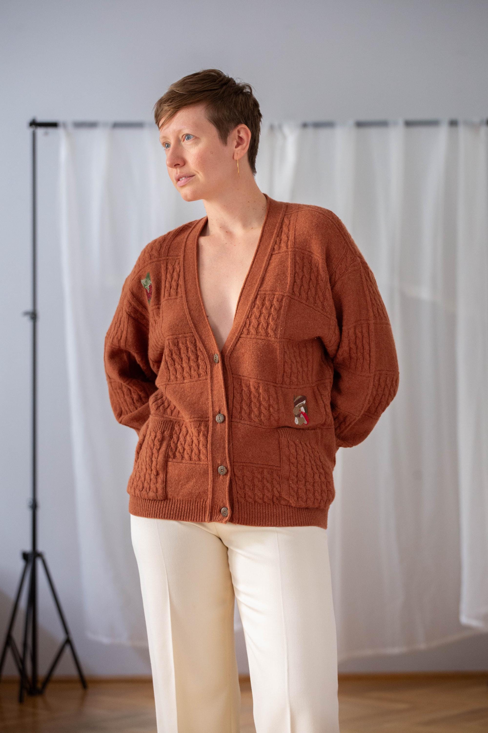 Italian Vintage Lambswool Cardigan: Terracotta Cable Knit, Novelty