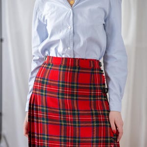 Scottish Vintage Tartan Wool Kilt: Plaid Midi Wrap Skirt in Red for Women (size XS-S), Tailored in Scotland image 4