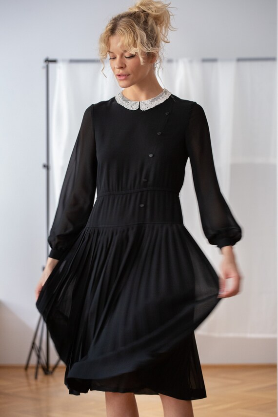 Vintage Black Formal Midi Dress With White Crochet Floral Lace Collar for Women Size XS S Gothic Pleated Skirt Dress NVS695 Etsy UK