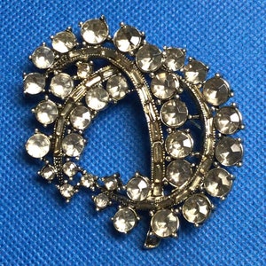 Vintage Rhinestone Brooch/Pendant