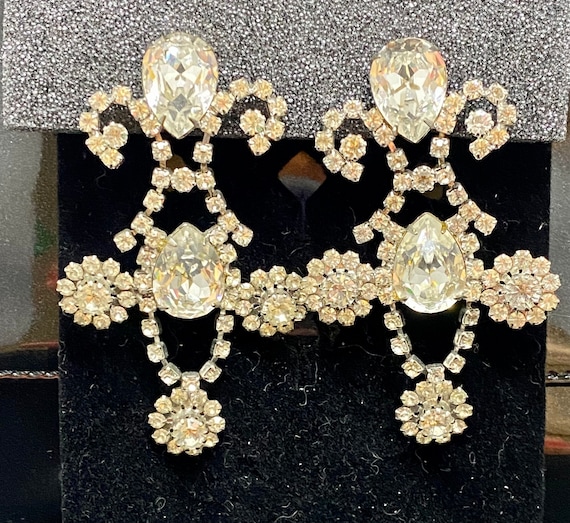 Kenneth J. Lane Rhinestone Chandelier Earrings - image 1