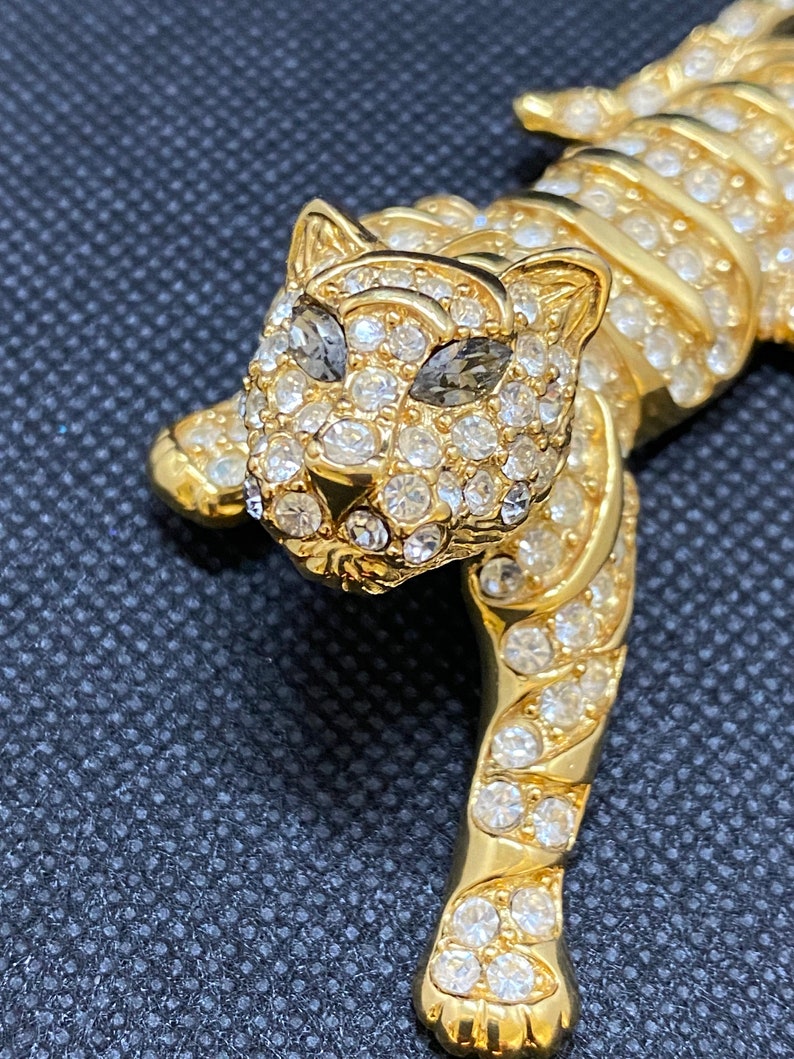 Vintage Trifari Pave Rhinestone Tiger Brooch image 4