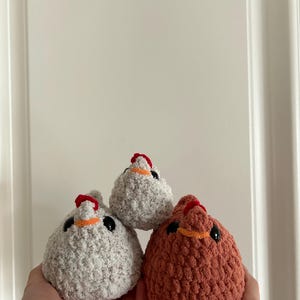 Crochet chickens