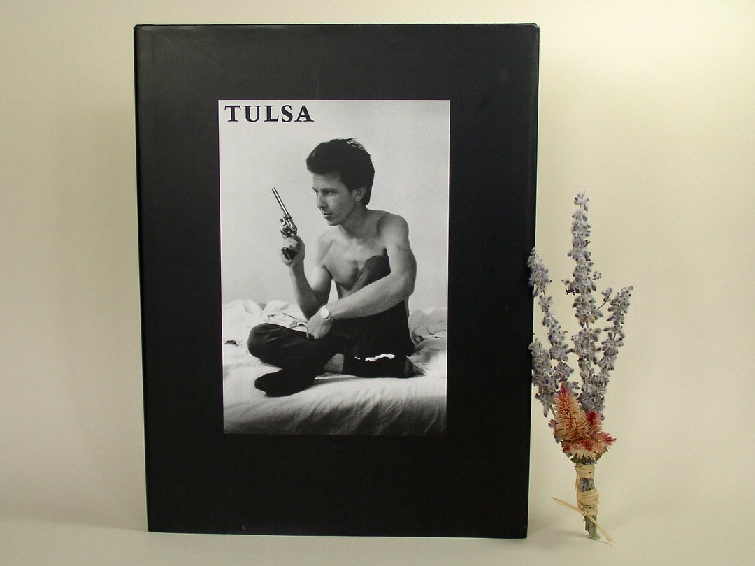 Larry Clark - Tulsa - Grove Press 2000 - Saint-Martin Bookshop