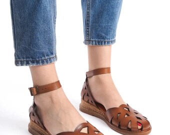 Sandali con tacco alto in vera pelle fatti a mano da donna