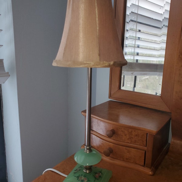 Vintage Jadeite lamp light