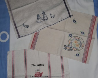 Set of 3 vintage linen tea towels