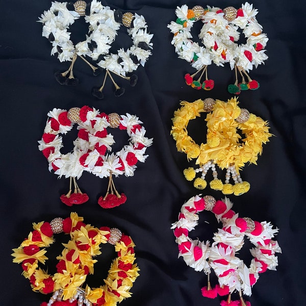 Foam Hand Gajra/ Flower bracelet/ floral/ Bridal/ wedding Guests/ Haldi/Mehndi/Sangeet/ mayoon/ haath gajra/ bangles/ artificial