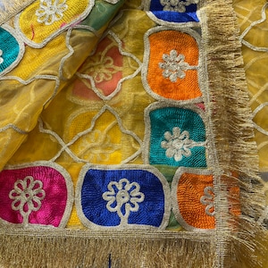 Mehndi Dupatta/ yellow Dupatta/ bridal Dupatta/ shaadi/ pakistani rasam/ haldi dupatta