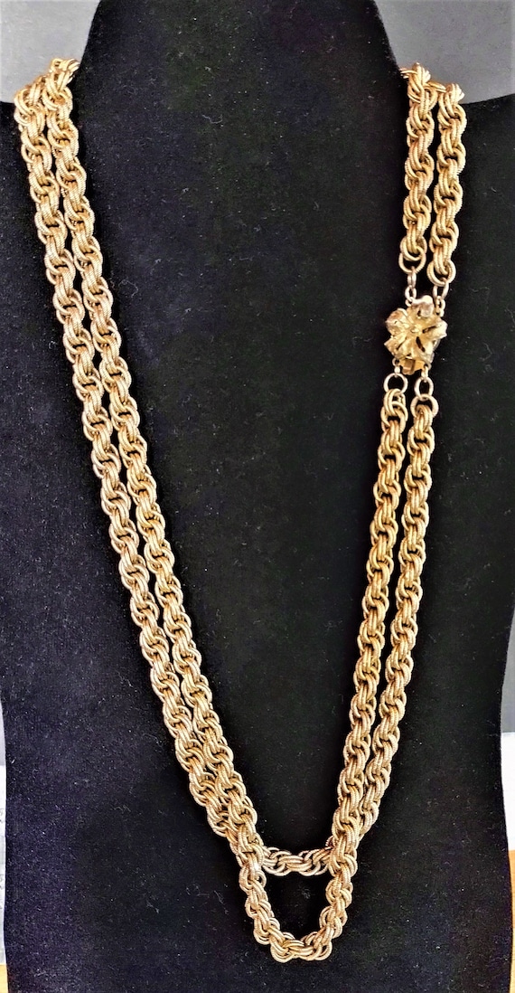 Double Strand Necklace with Flower Clasp