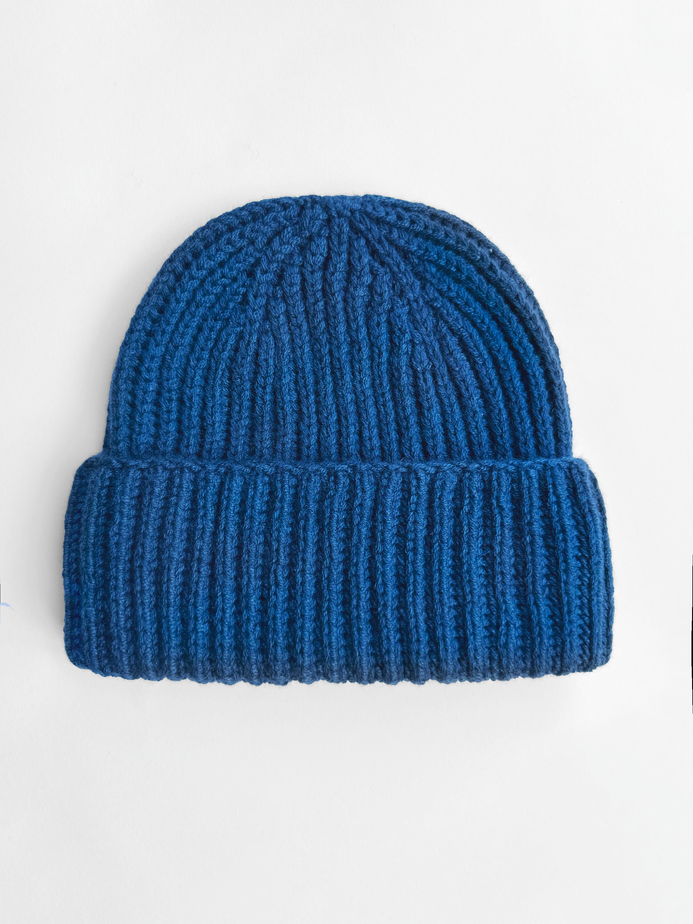 NWT Cariaggi Cashmere Beanie The Cashmere Chunky Ribbed Beanie | Knitted in Umbria, Italy main image 3