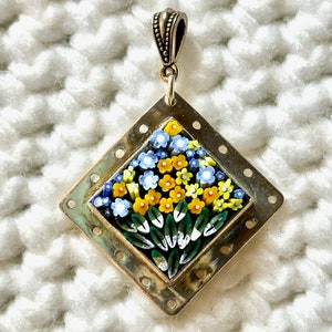 Floral mosaic pendant