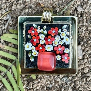 Flower mosaic pendant