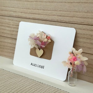 Karte mit Trockenblumen