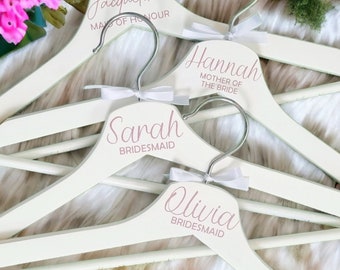 Personalised wedding hangers sticker, bridal party hangers decal, bridesmaid gift, bridesmaid proposal