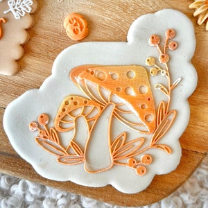 toad stool autumn pumpkin raised embosser stamp deboss cookie cutter cake cupcake decoration baking suppliesfall
